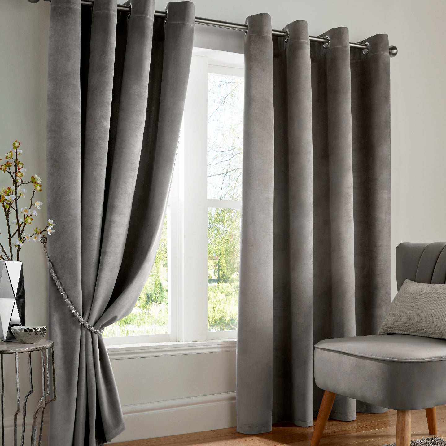 Velvet Triple Woven Ready Made Eyelet Blackout Curtains Silver