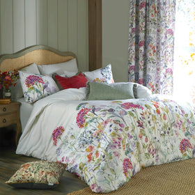 Voyage Maison Country Hedgerow Duvet Cover Bedding Set Lotus