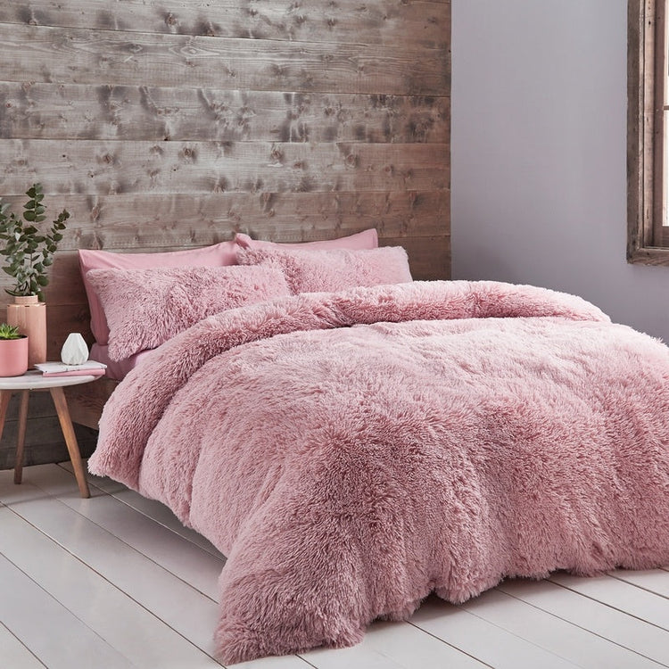 https://www.terrysfabrics.co.uk/cdn/shop/products/cuddly-bedding-set-blush_750x.jpg?v=1647310605